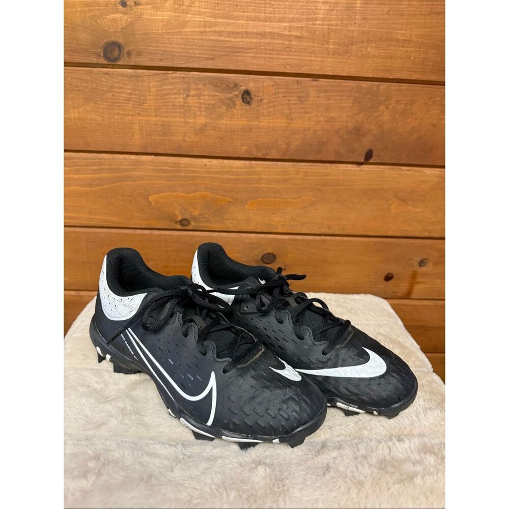 Nike Women's Hyperdiamond 4 Keystone softball cleats black/White Sz 7.5 CZ5918-0